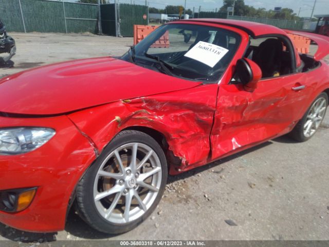 Photo 5 VIN: JM1NC2FF5A0205593 - MAZDA MX-5 MIATA 