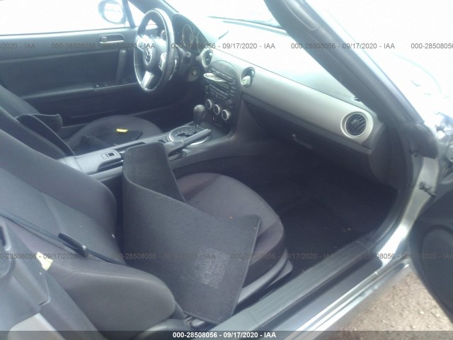 Photo 4 VIN: JM1NC2JF6B0216286 - MAZDA MX-5 MIATA 