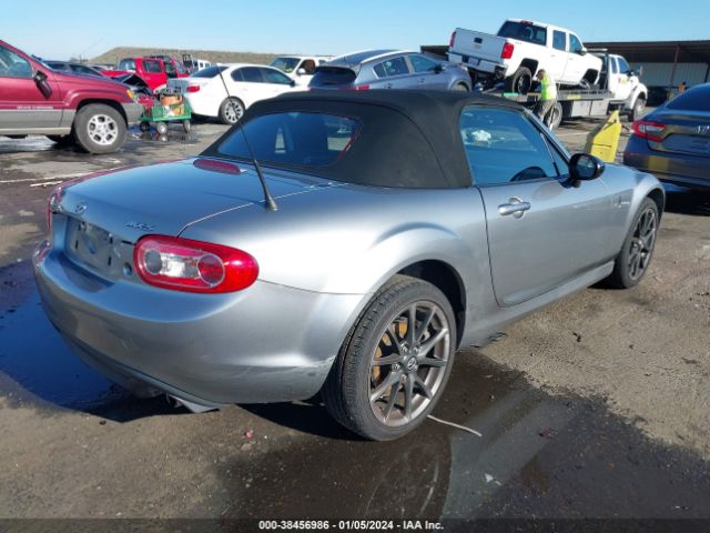 Photo 3 VIN: JM1NC2LF1D0231505 - MAZDA MX-5 MIATA 