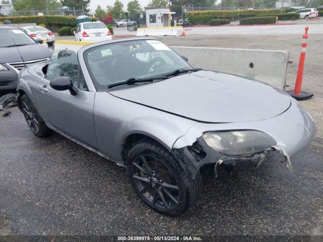 Photo 0 VIN: JM1NC2MF1F0242571 - MAZDA MX-5 MIATA 