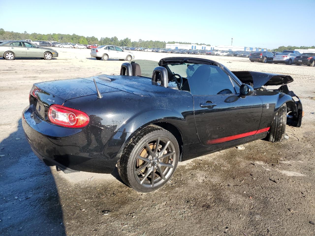 Photo 2 VIN: JM1NC2MF2E0236969 - MAZDA MX-5 