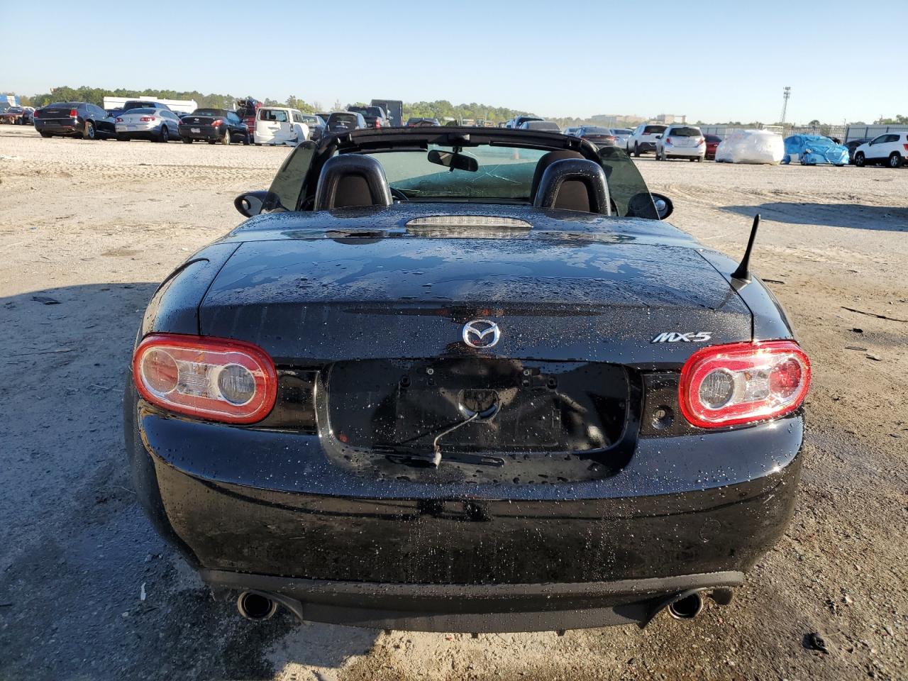 Photo 5 VIN: JM1NC2MF2E0236969 - MAZDA MX-5 