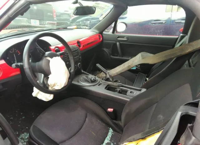 Photo 4 VIN: JM1NC2MF2F0239095 - MAZDA MX-5 MIATA 