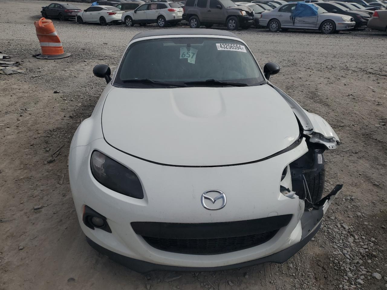 Photo 4 VIN: JM1NC2MF4F0238045 - MAZDA MX-5 