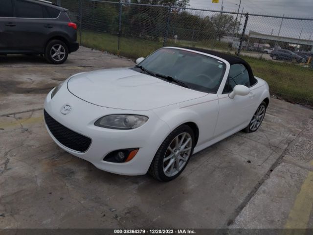 Photo 1 VIN: JM1NC2NF4C0226746 - MAZDA MX-5 MIATA 