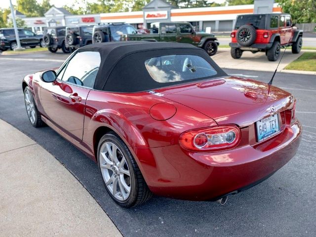 Photo 4 VIN: JM1NC2NF5F0239669 - MAZDA MX-5 MIATA 