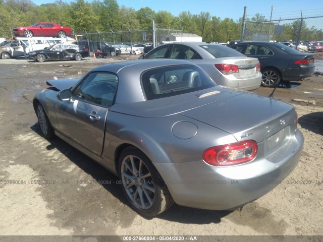 Photo 2 VIN: JM1NC2PF0B0215402 - MAZDA MX-5 MIATA 