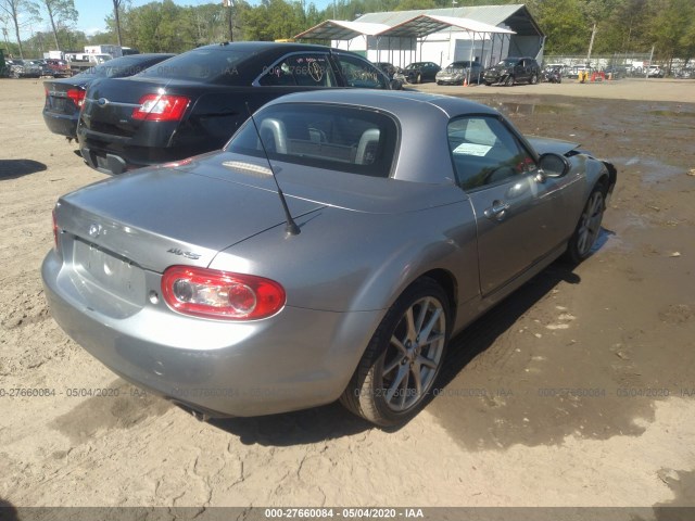 Photo 3 VIN: JM1NC2PF0B0215402 - MAZDA MX-5 MIATA 