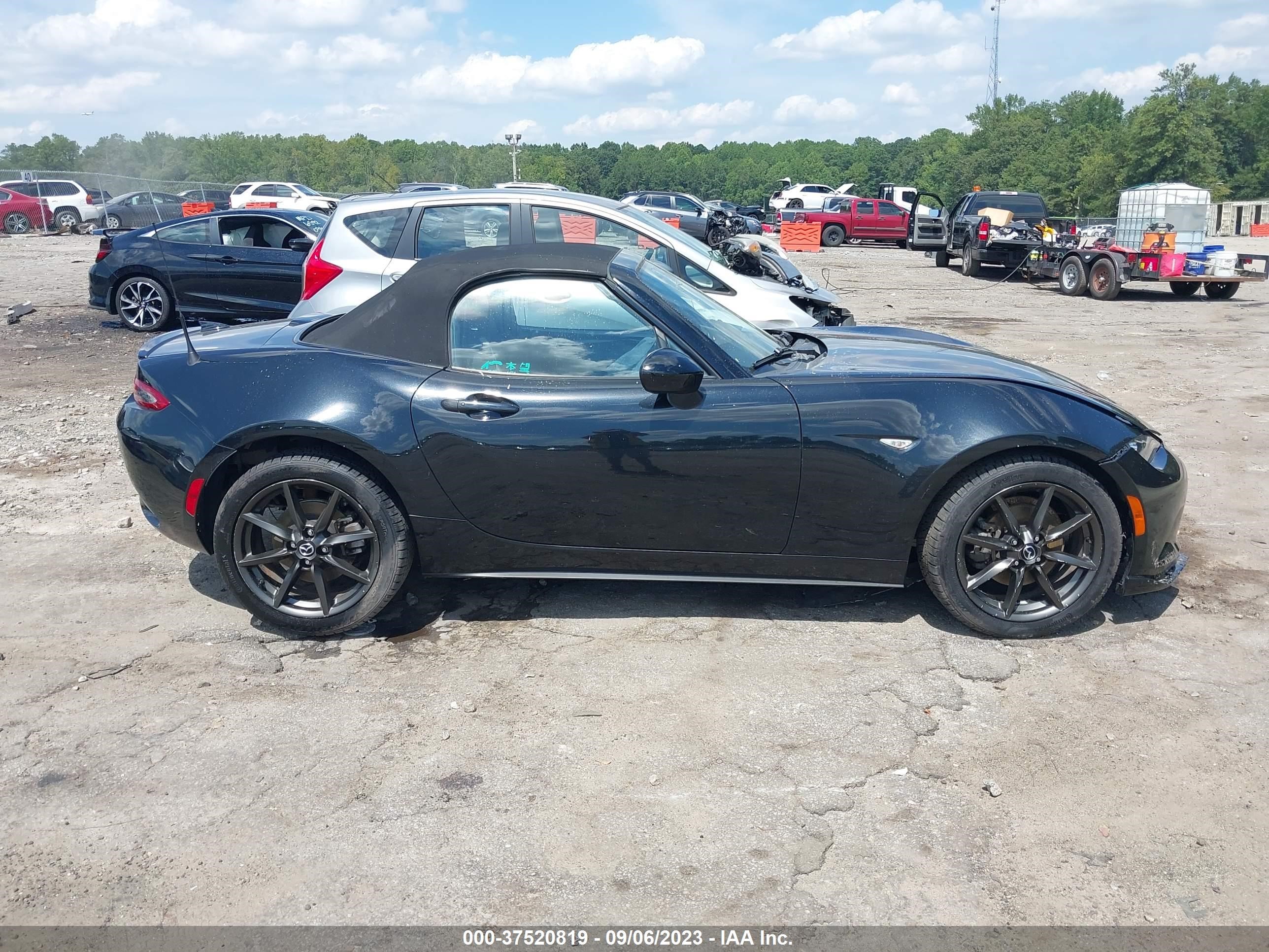 Photo 12 VIN: JM1NDAC72G0106422 - MAZDA MX-5 MIATA 