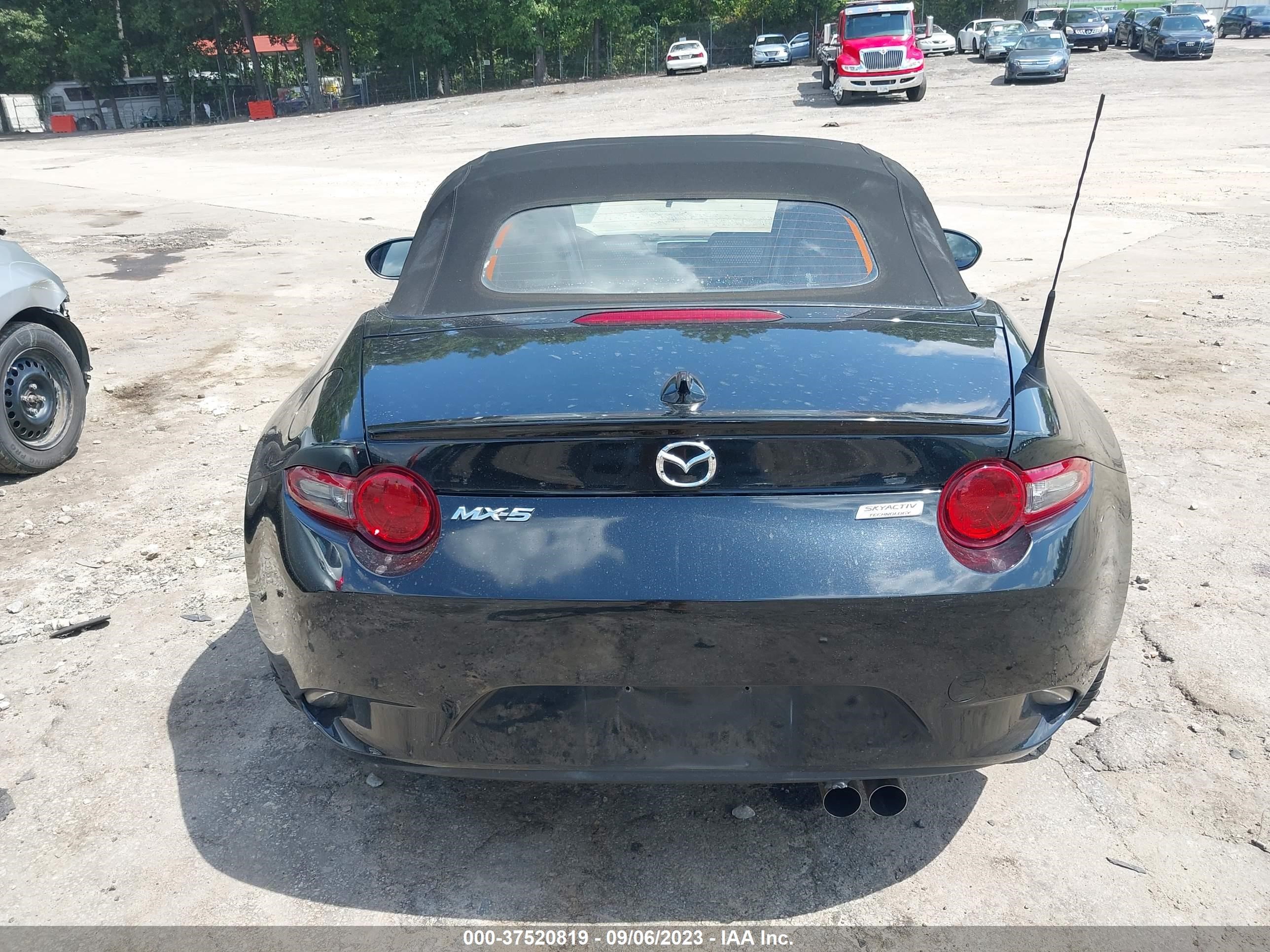 Photo 15 VIN: JM1NDAC72G0106422 - MAZDA MX-5 MIATA 