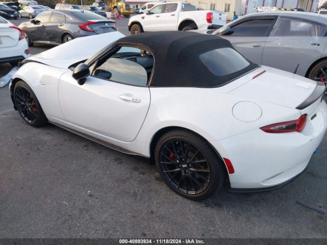 Photo 2 VIN: JM1NDAC74H0119898 - MAZDA MX-5 