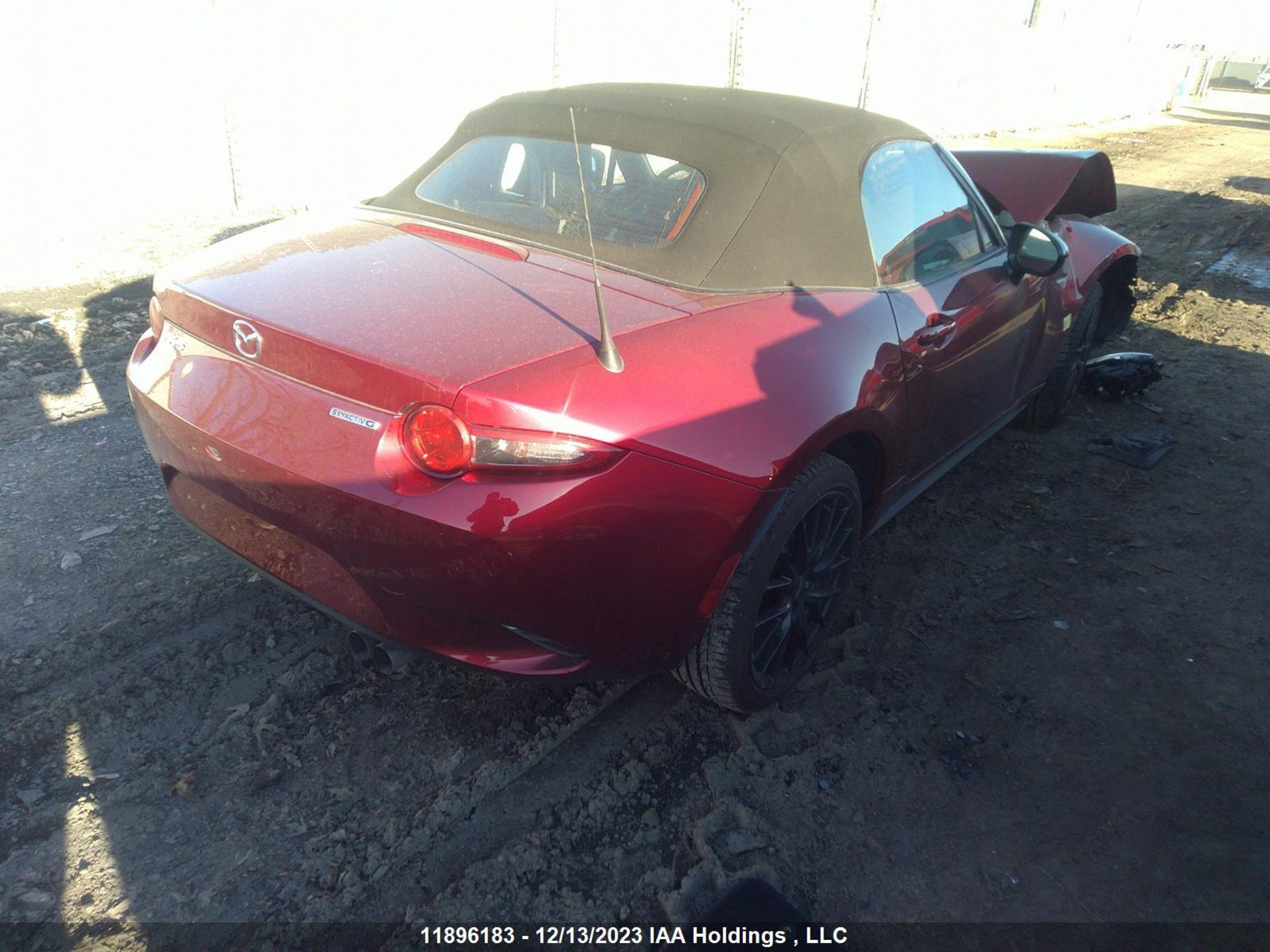 Photo 3 VIN: JM1NDAC75P0556355 - MAZDA MX-5 