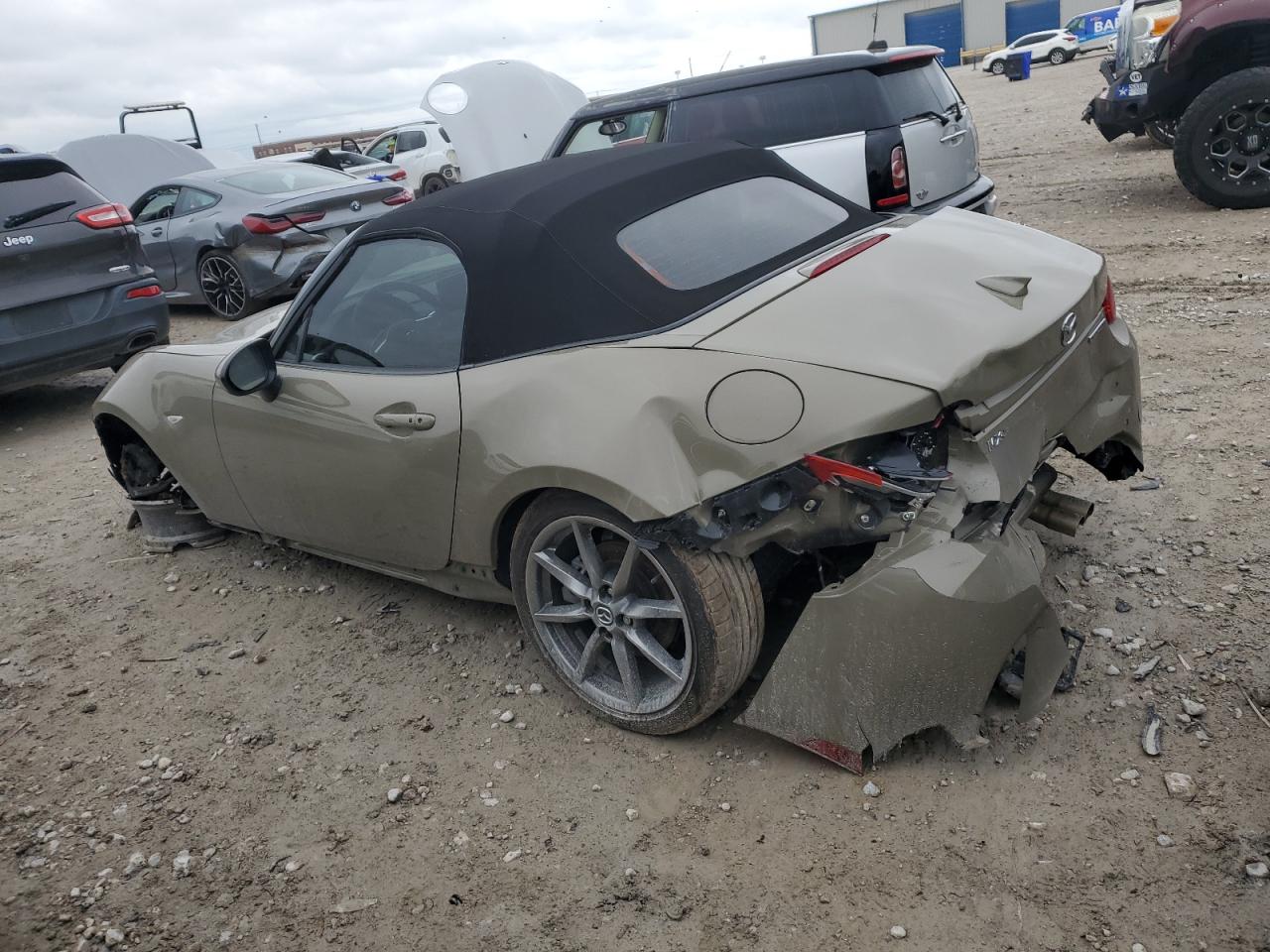 Photo 1 VIN: JM1NDAD71P0558425 - MAZDA MX-5 