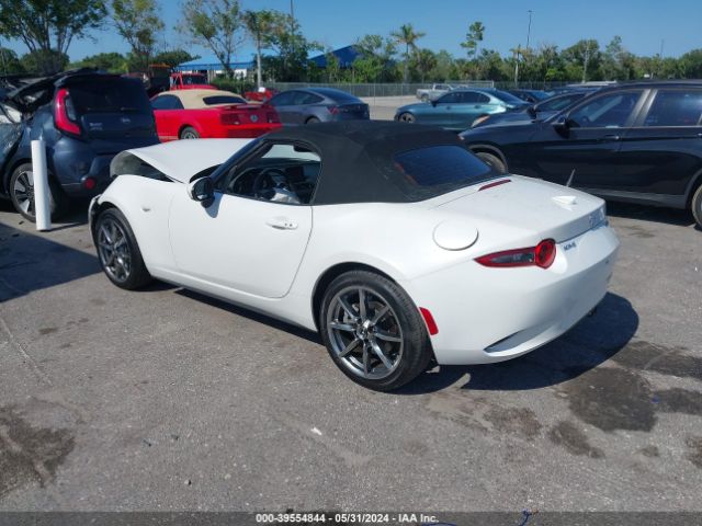 Photo 2 VIN: JM1NDAD73N0507960 - MAZDA MX-5 