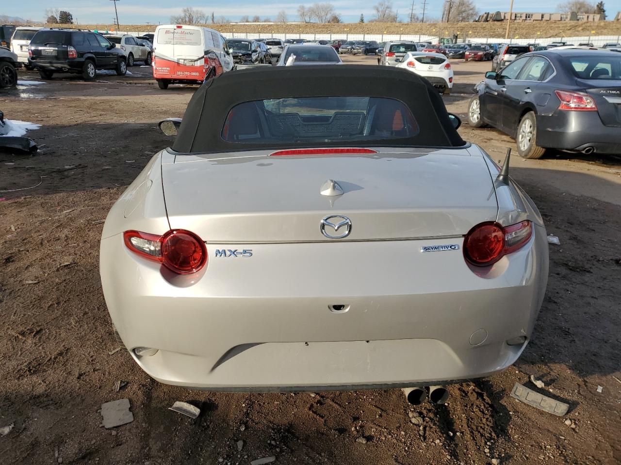 Photo 5 VIN: JM1NDAD76N0507189 - MAZDA MX-5 