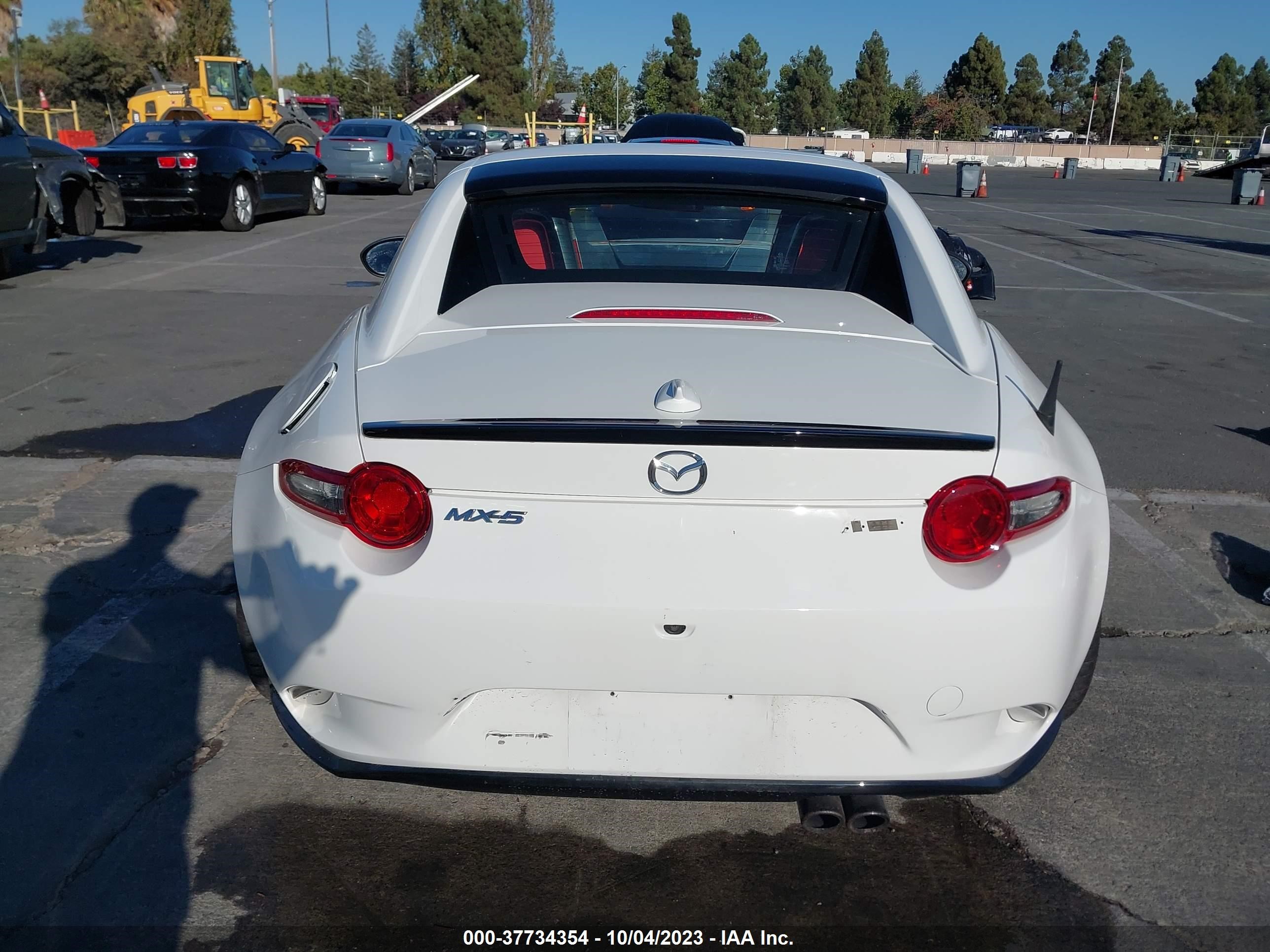 Photo 16 VIN: JM1NDAL78K0304351 - MAZDA MX-5 