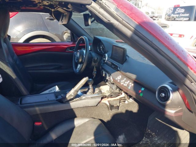 Photo 4 VIN: JM1NDAM70K0304729 - MAZDA MX-5 MIATA RF 