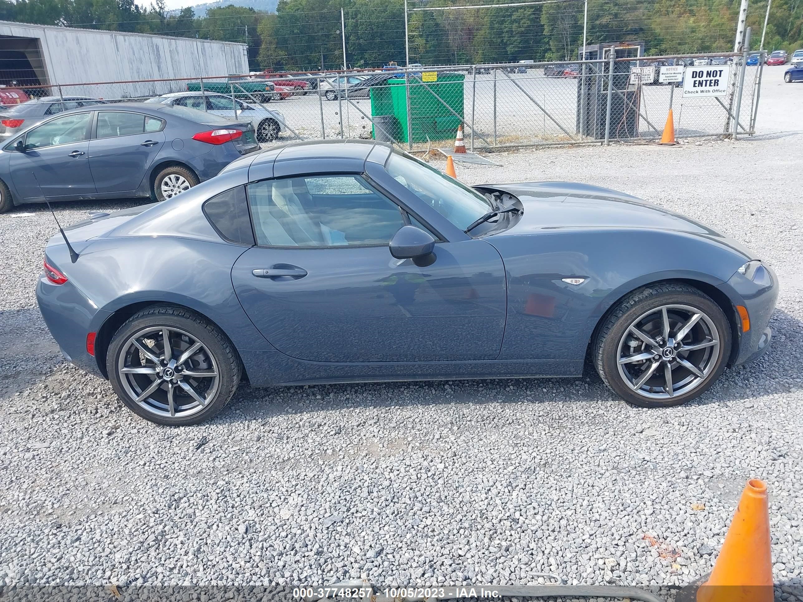 Photo 12 VIN: JM1NDAM71M0452827 - MAZDA MX-5 