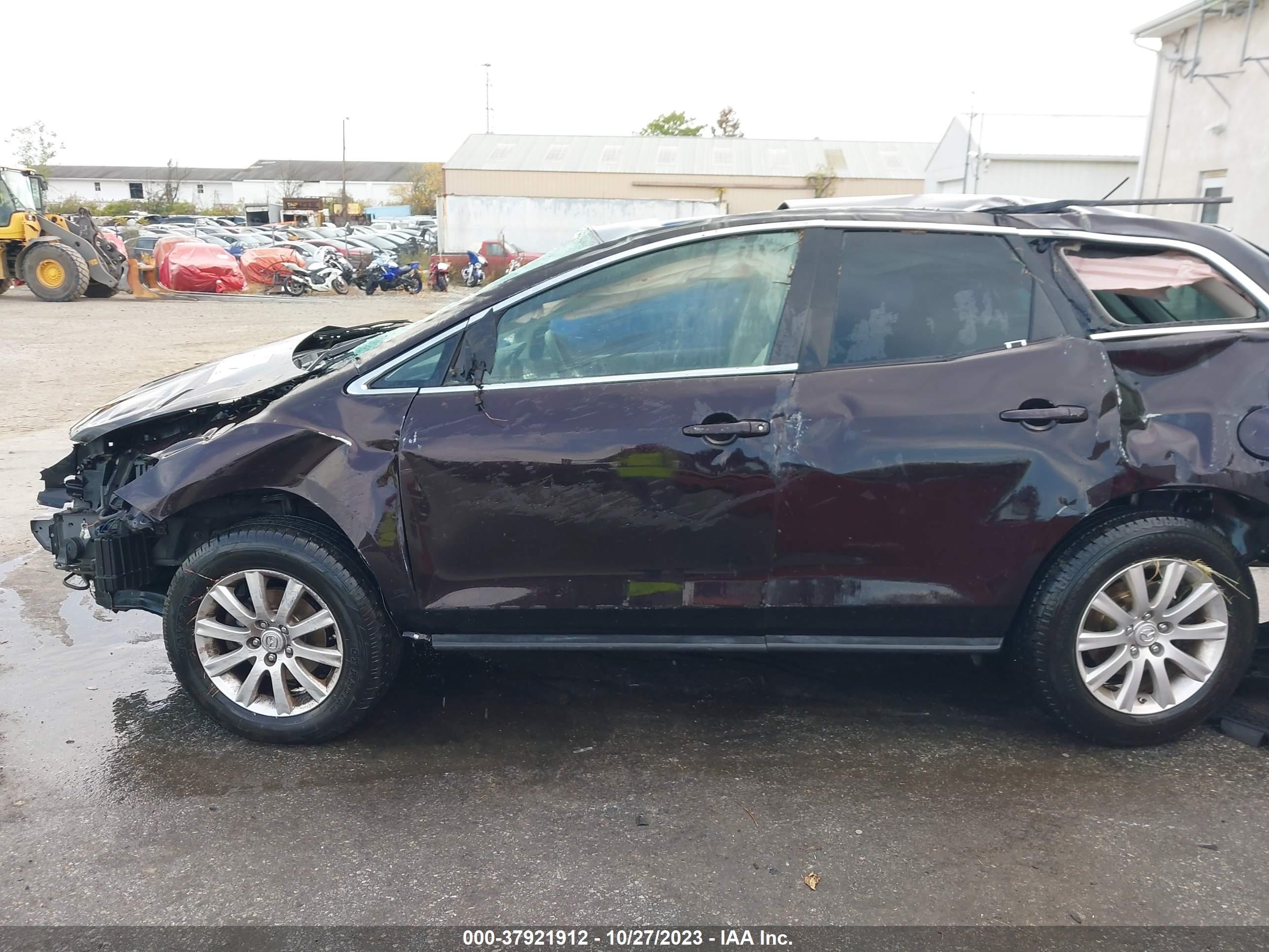 Photo 13 VIN: JM3ER2BM3B0378024 - MAZDA CX-7 