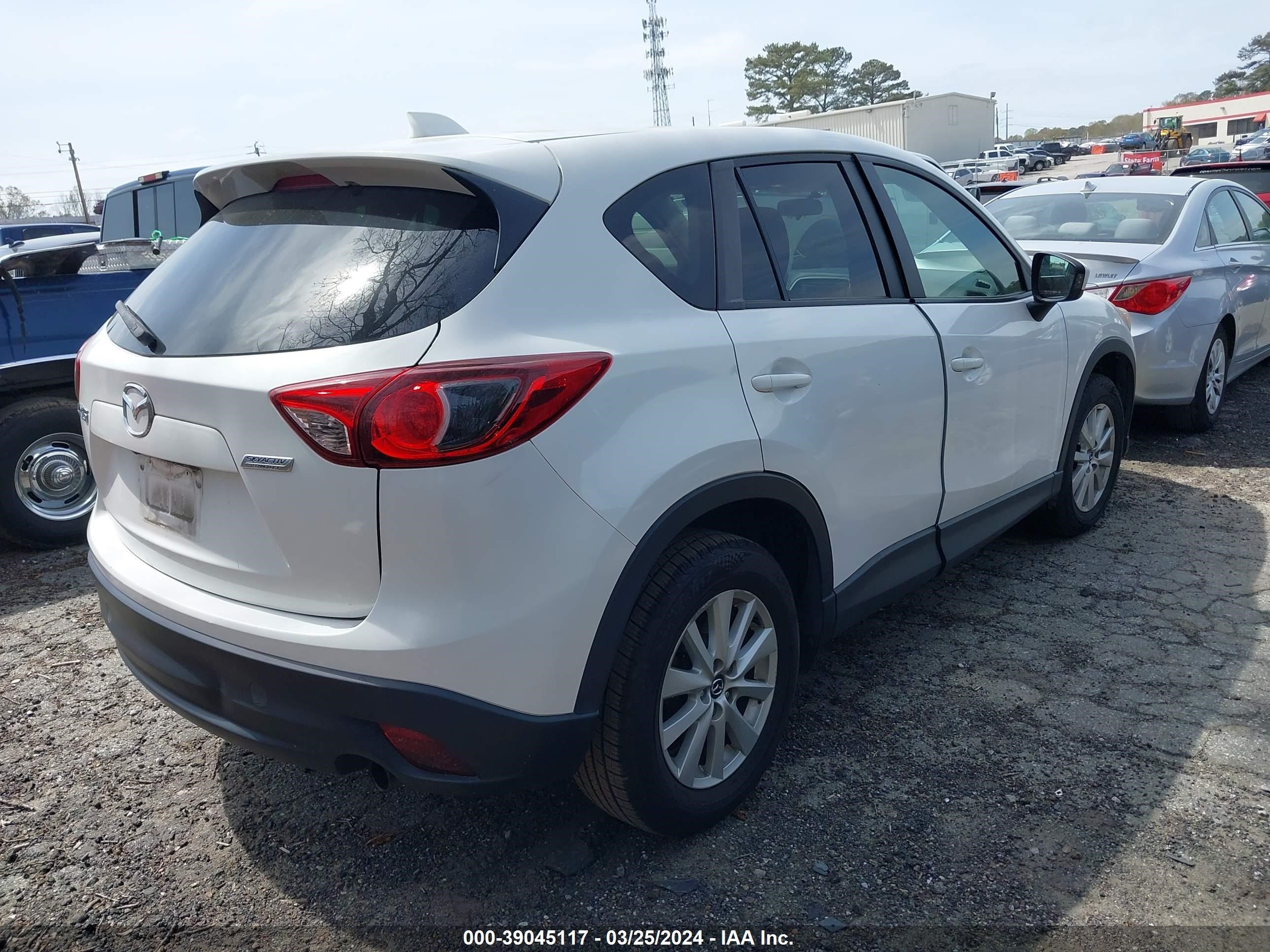 Photo 3 VIN: JM3KE2CE7D0117701 - MAZDA CX-5 