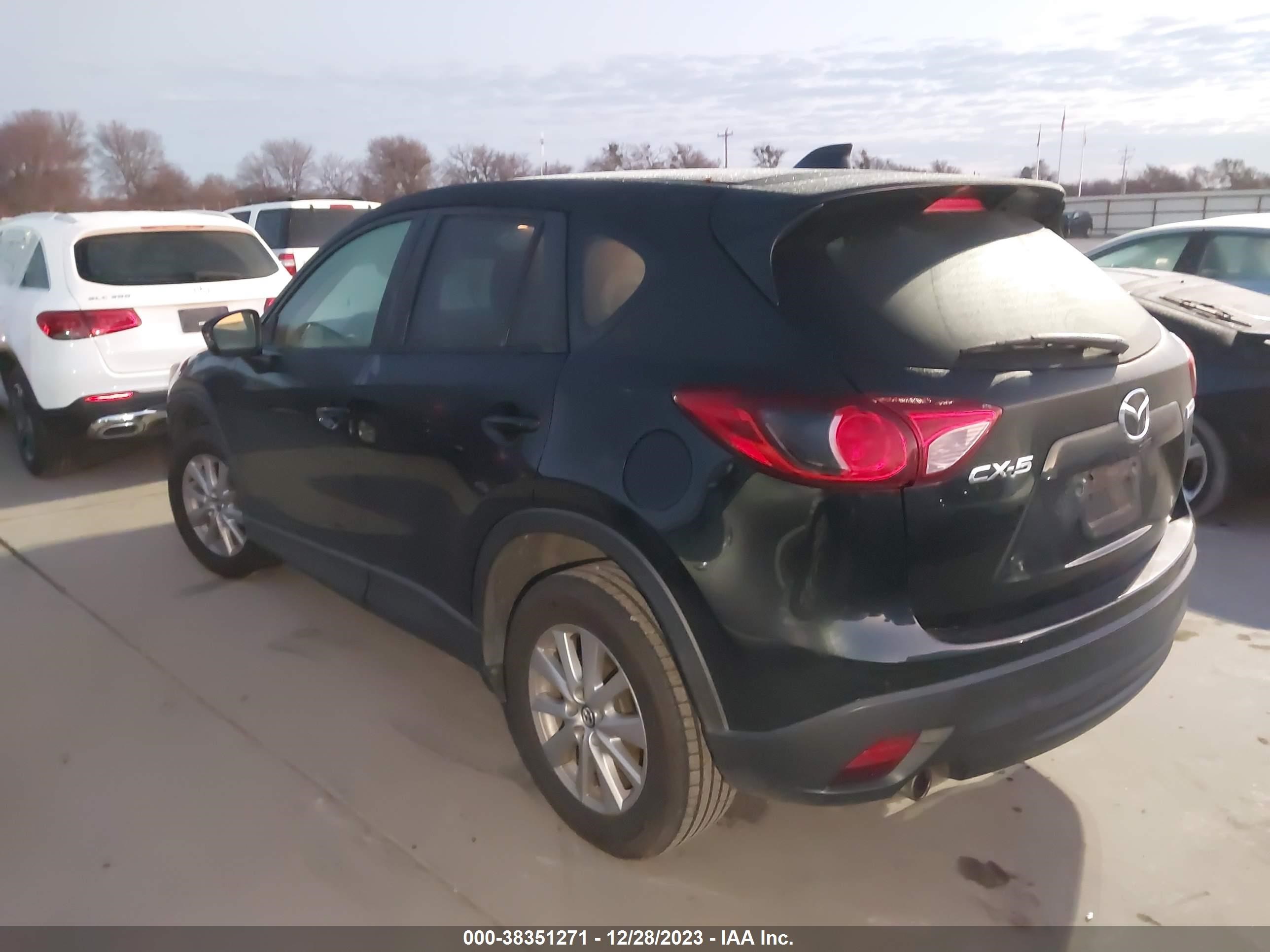 Photo 2 VIN: JM3KE2CY0F0435852 - MAZDA CX-5 