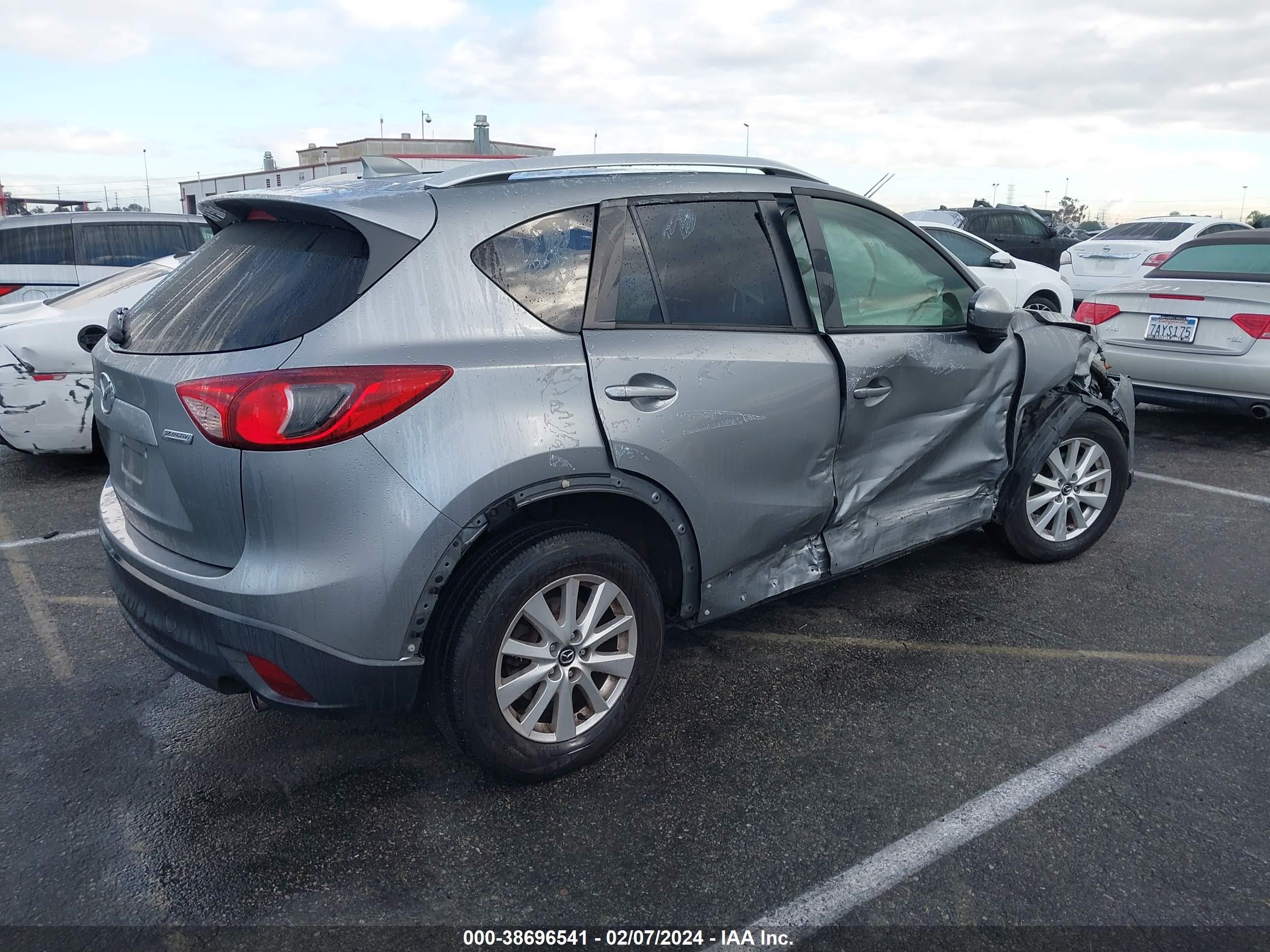 Photo 3 VIN: JM3KE2CY1E0391682 - MAZDA CX-5 