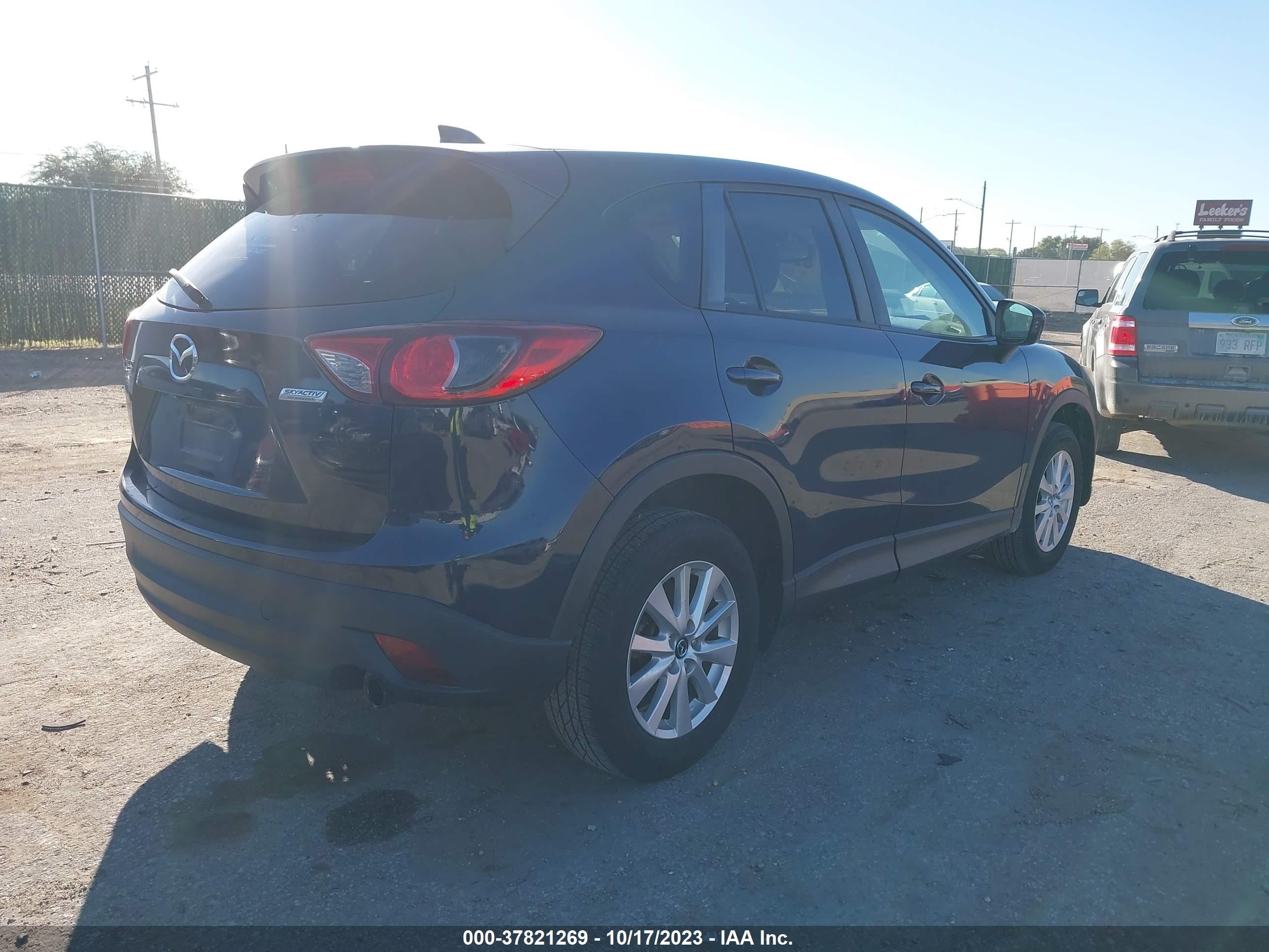 Photo 3 VIN: JM3KE2CY4E0318421 - MAZDA CX-5 