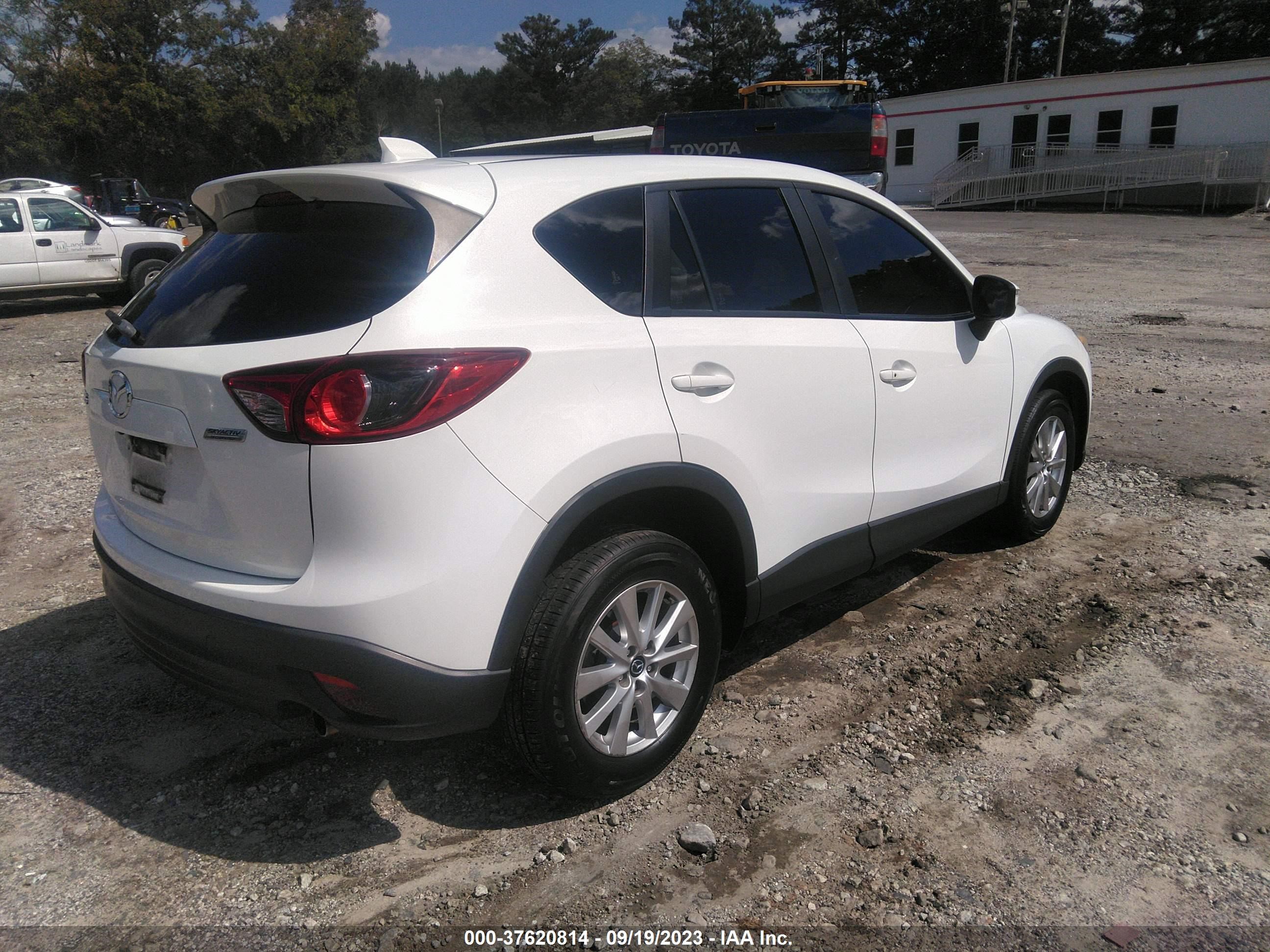 Photo 3 VIN: JM3KE2CY7F0520865 - MAZDA CX-5 