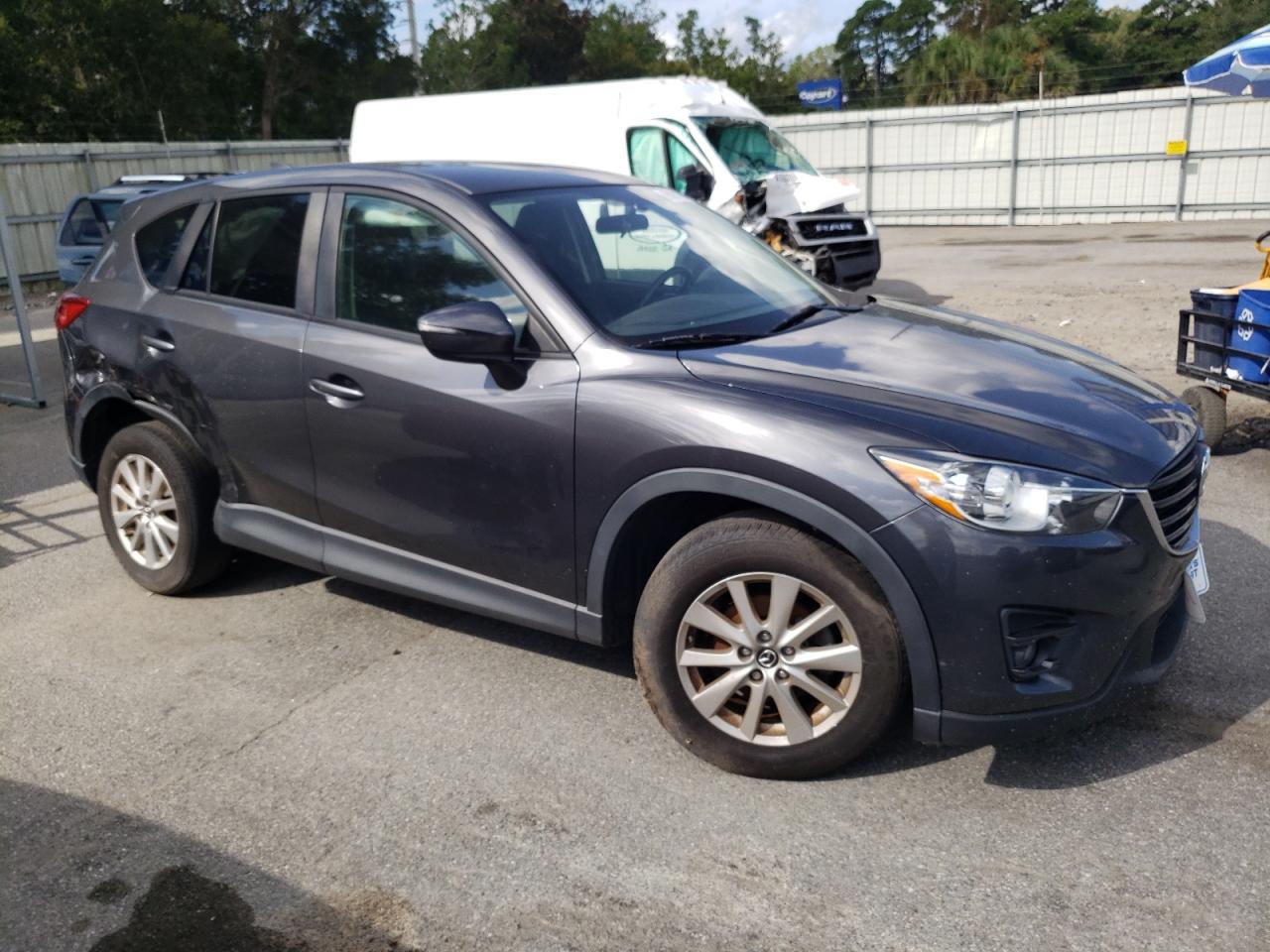 Photo 3 VIN: JM3KE2CYXG0915950 - MAZDA CX-5 