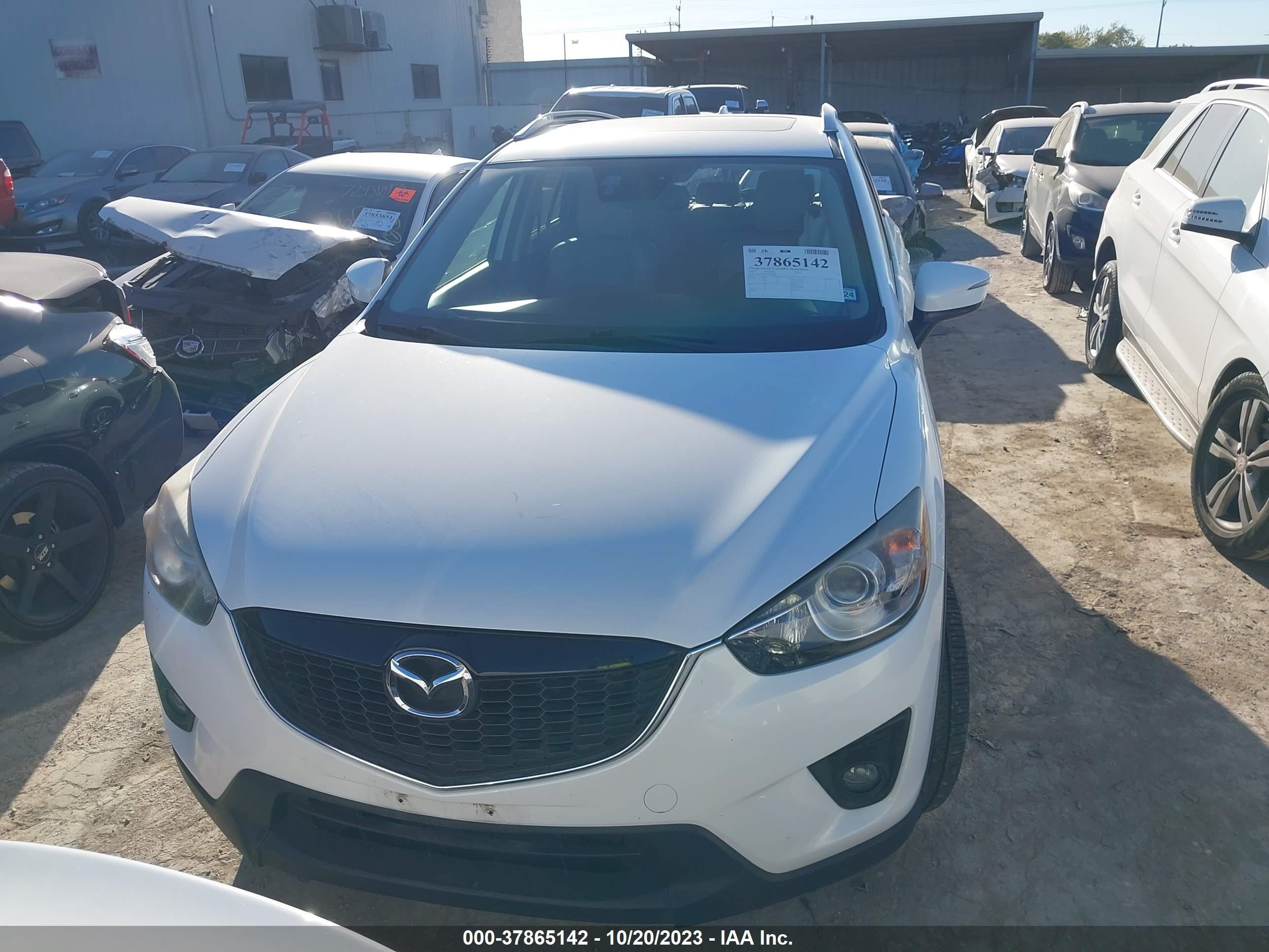 Photo 11 VIN: JM3KE2DY4F0505352 - MAZDA CX-5 