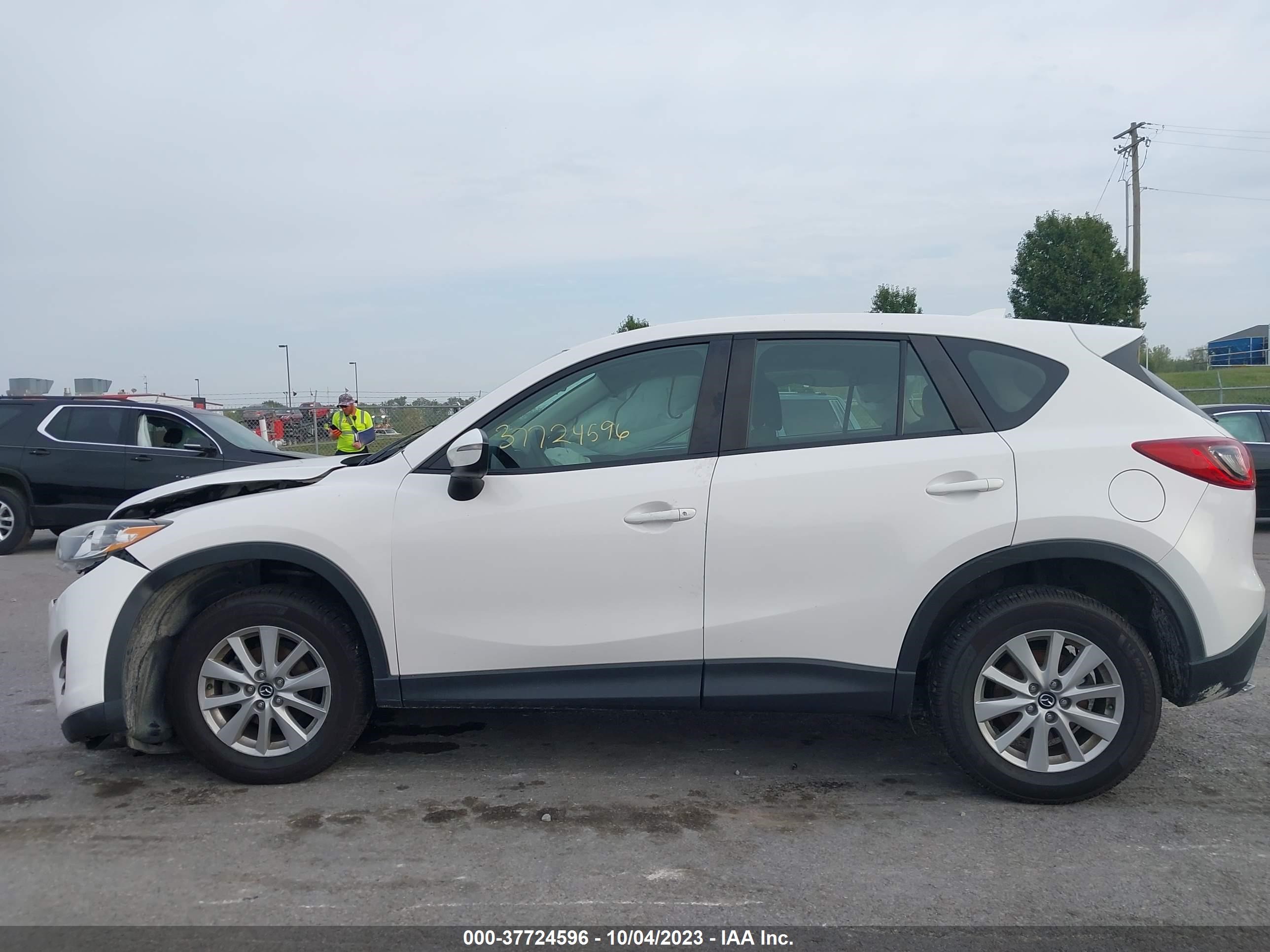 Photo 13 VIN: JM3KE4BY7G0757953 - MAZDA CX-5 