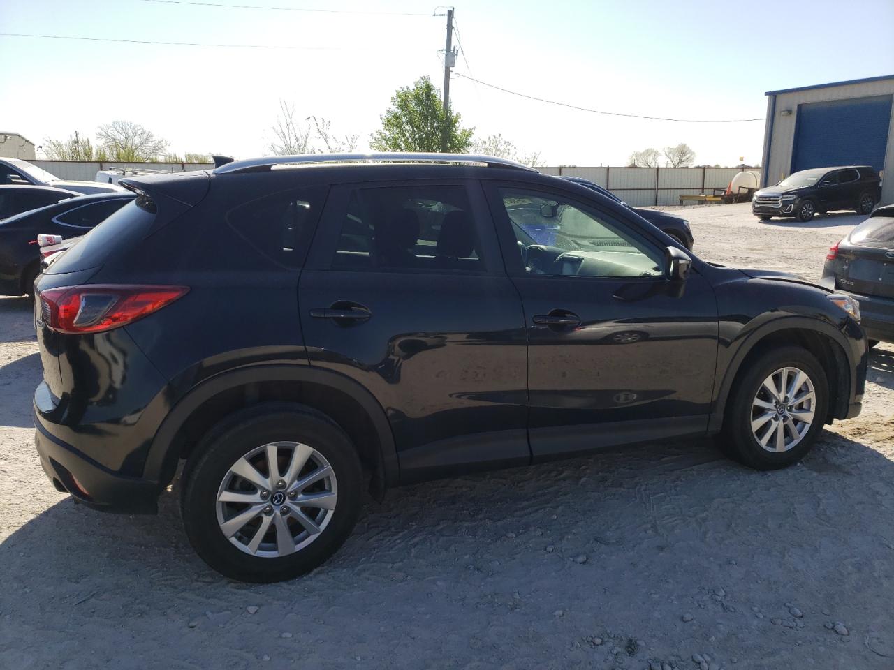 Photo 2 VIN: JM3KE4CY1G0674839 - MAZDA CX-5 