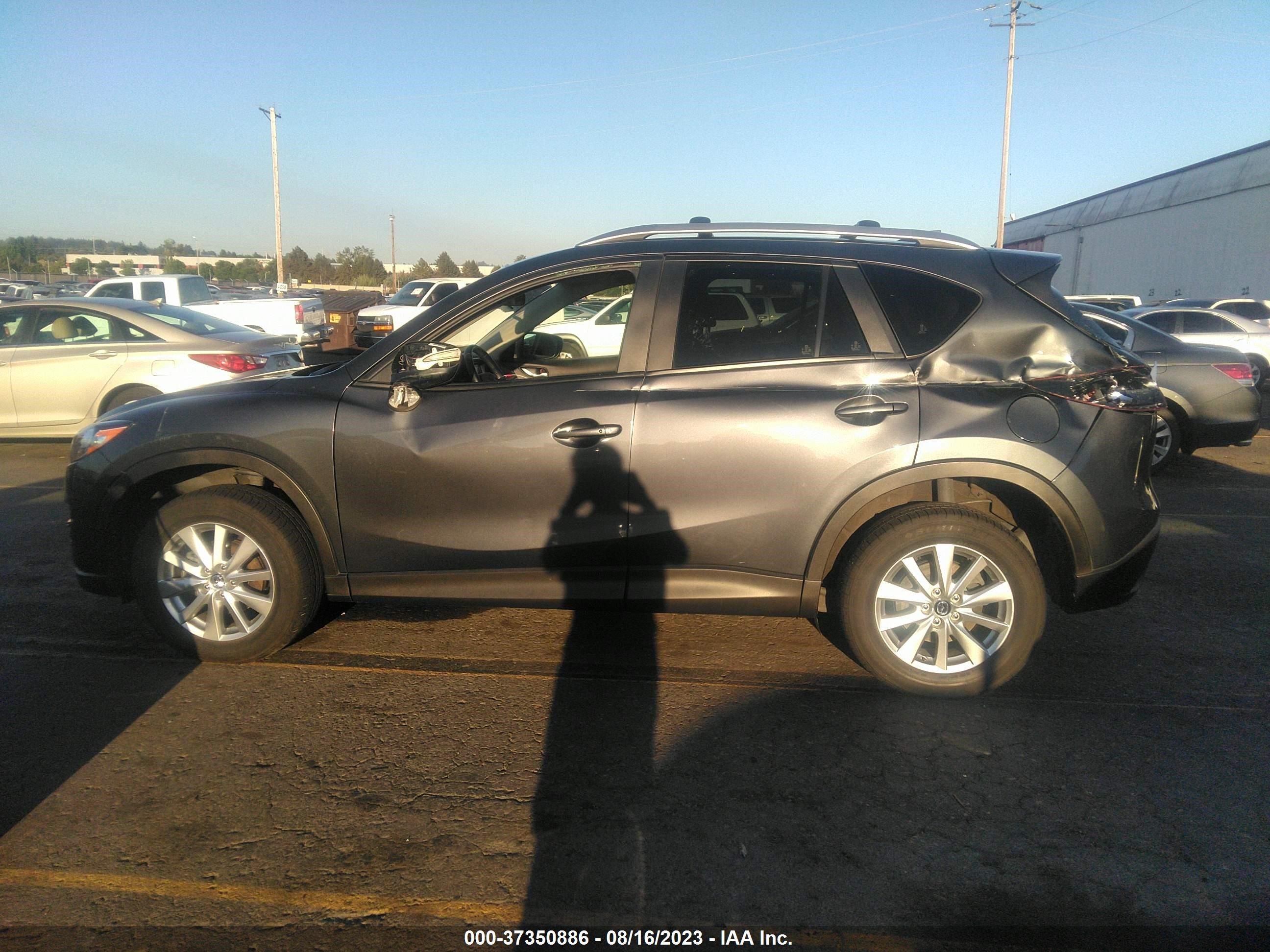 Photo 13 VIN: JM3KE4CY2G0870434 - MAZDA CX-5 