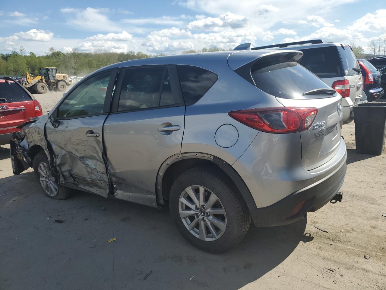 Photo 1 VIN: JM3KE4CYXF0492975 - MAZDA CX-5 