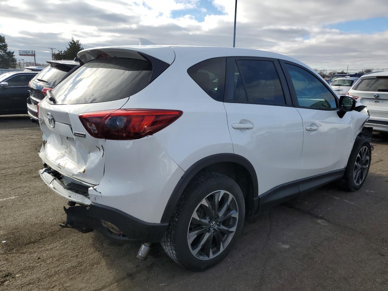 Photo 2 VIN: JM3KE4DY0G0913215 - MAZDA CX-5 