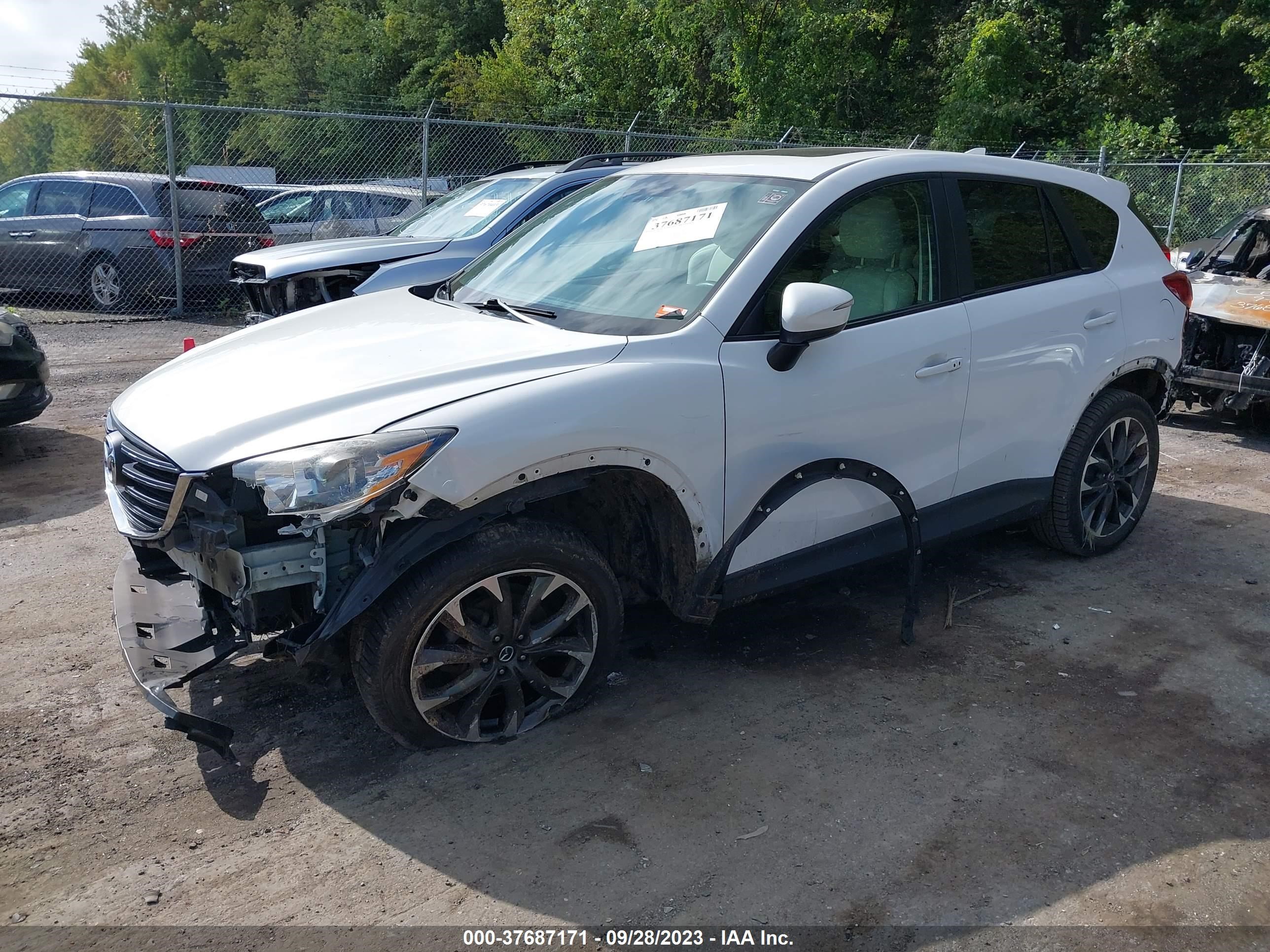 Photo 1 VIN: JM3KE4DY1G0751028 - MAZDA CX-5 