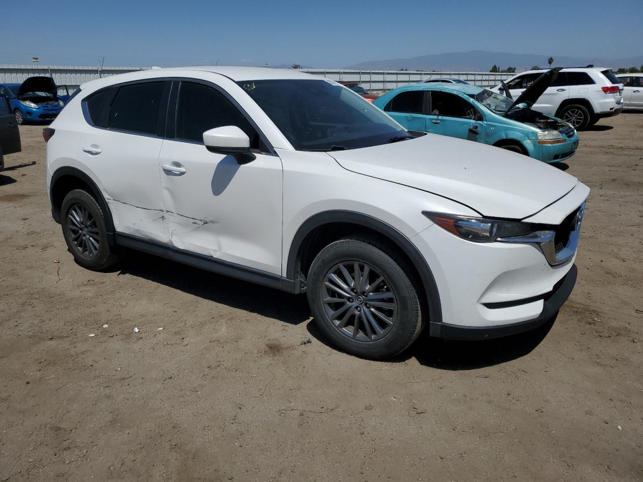 Photo 3 VIN: JM3KFABLXH0143951 - MAZDA CX-5 