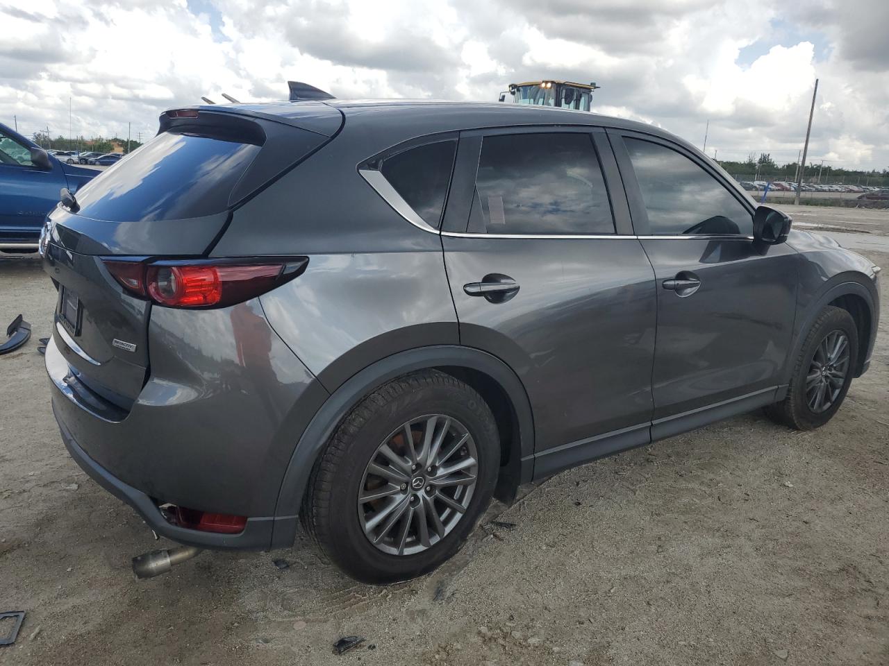 Photo 2 VIN: JM3KFACL4H0158072 - MAZDA CX-5 