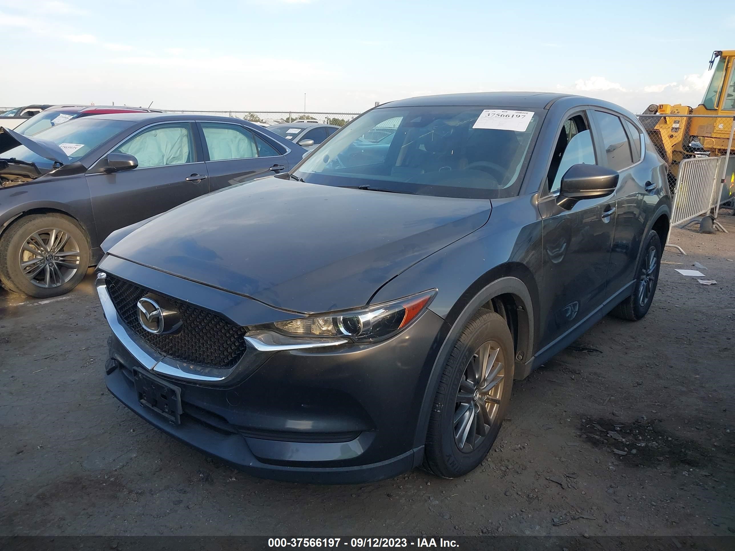 Photo 1 VIN: JM3KFACLXH0197538 - MAZDA CX-5 