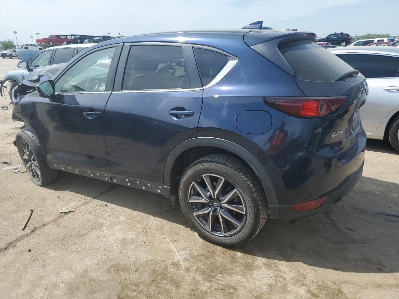 Photo 1 VIN: JM3KFACM2J1344735 - MAZDA CX-5 