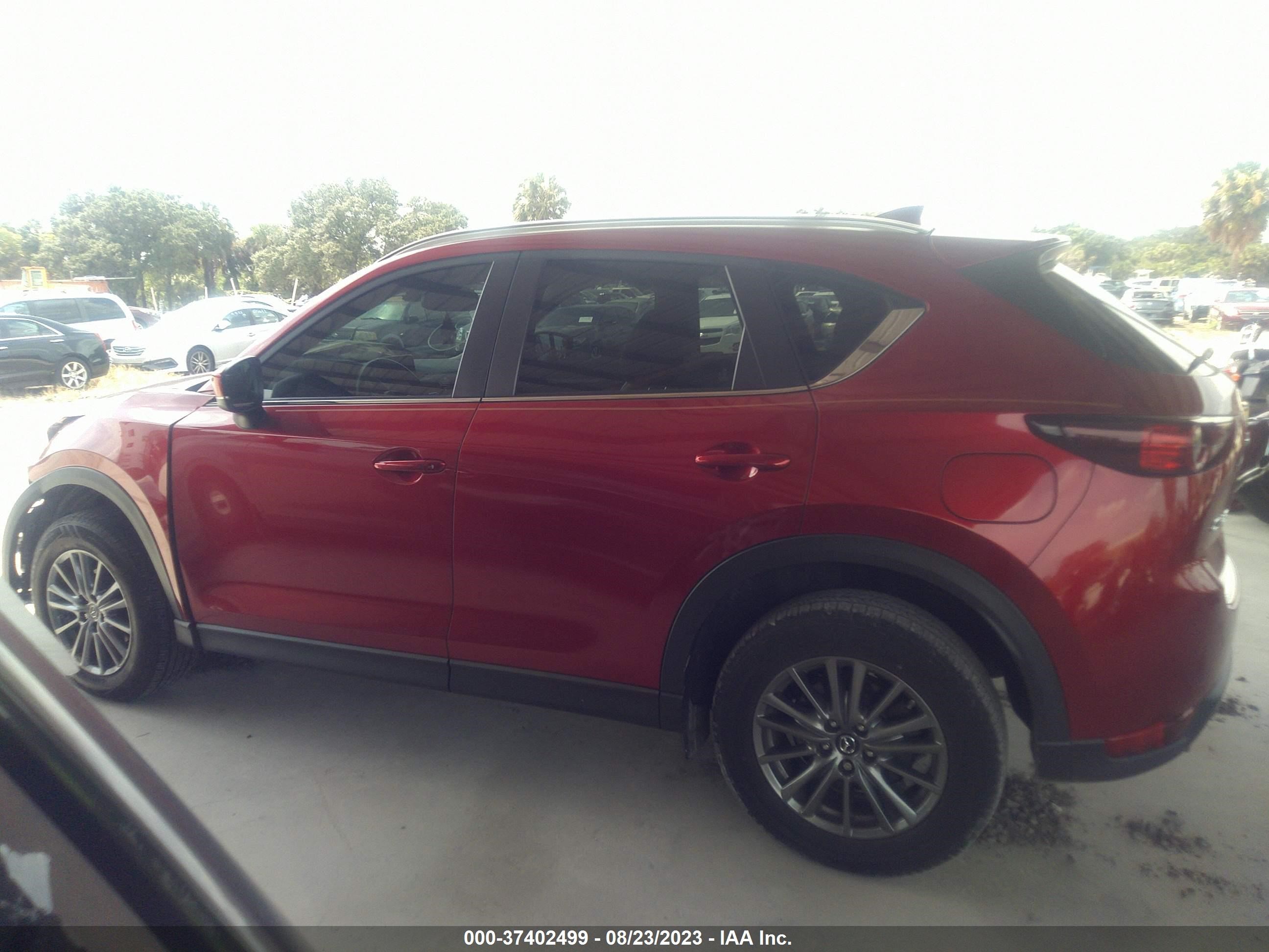 Photo 12 VIN: JM3KFACM4K1661529 - MAZDA CX-5 