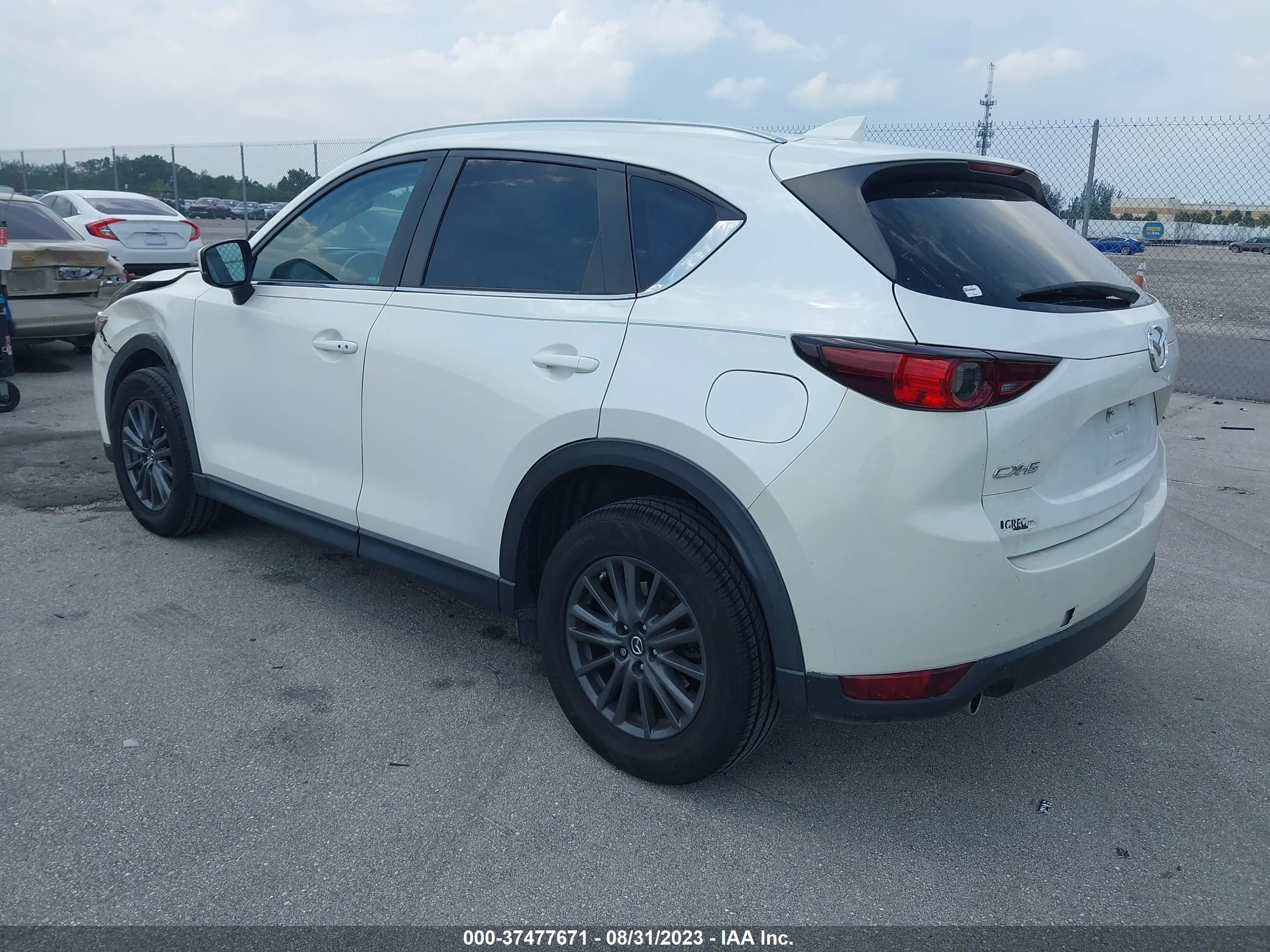 Photo 2 VIN: JM3KFACM7K1648953 - MAZDA CX-5 