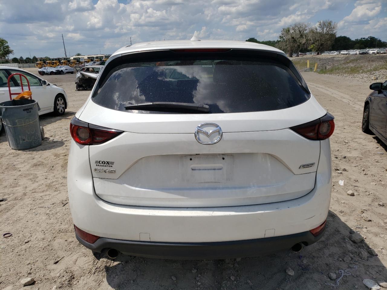 Photo 5 VIN: JM3KFACM8J1418014 - MAZDA CX-5 