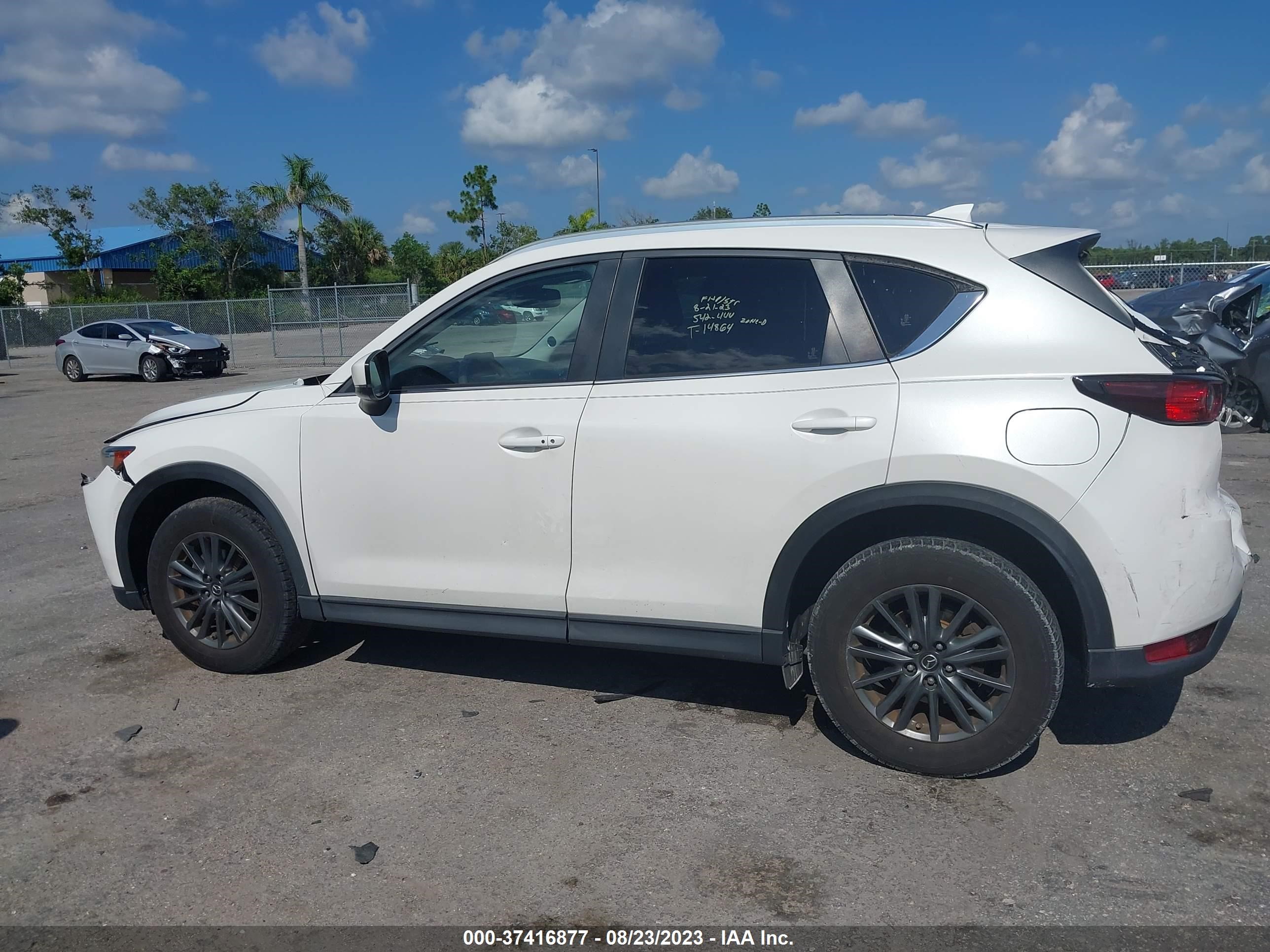 Photo 13 VIN: JM3KFACM9K0526908 - MAZDA CX-5 