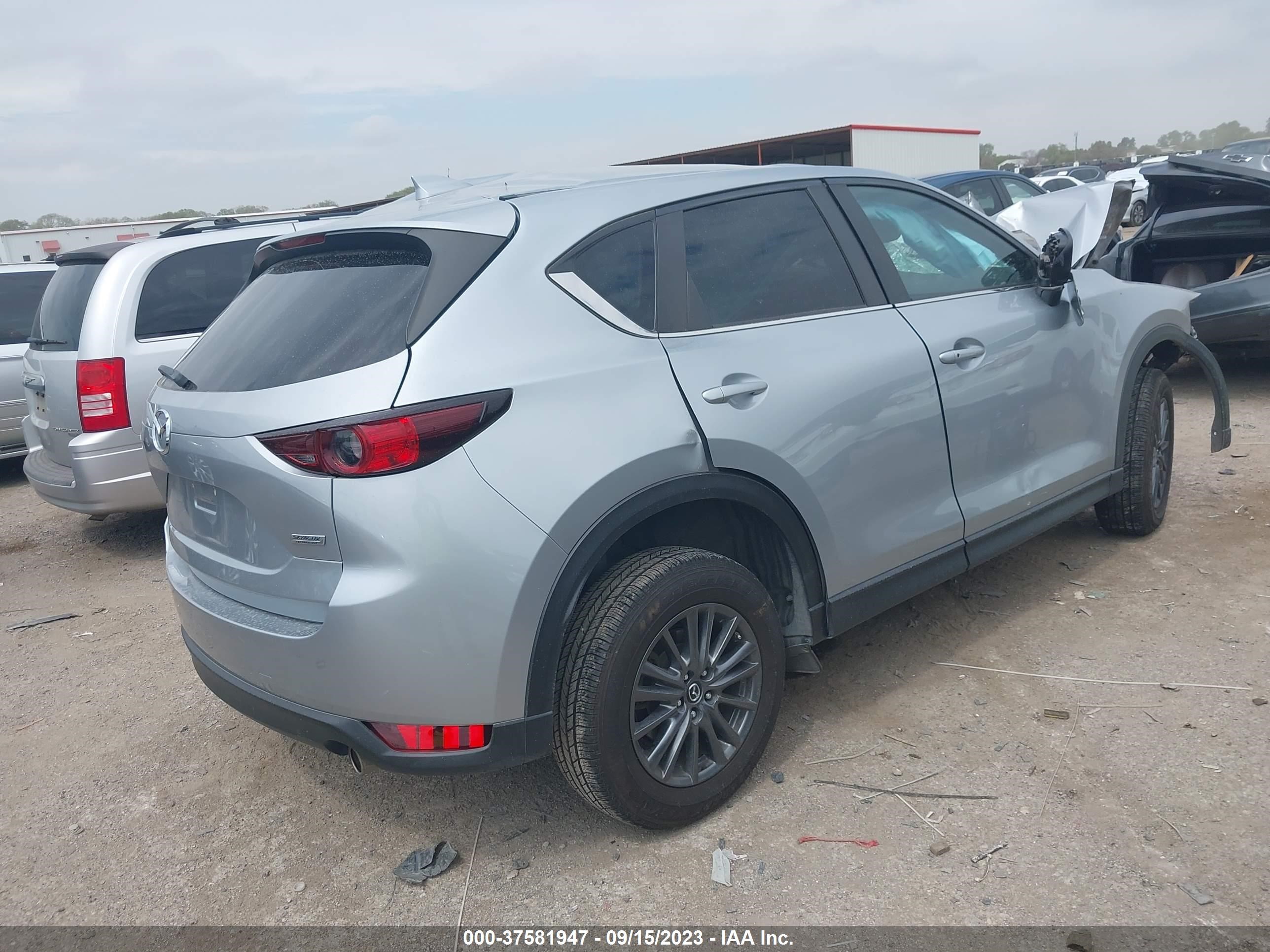 Photo 3 VIN: JM3KFACMXK0538971 - MAZDA CX-5 