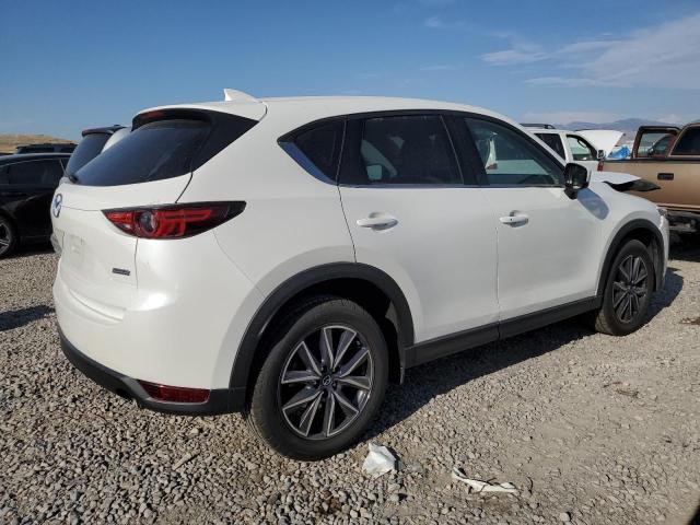 Photo 2 VIN: JM3KFADLXH0209606 - MAZDA CX-5 GRAND 