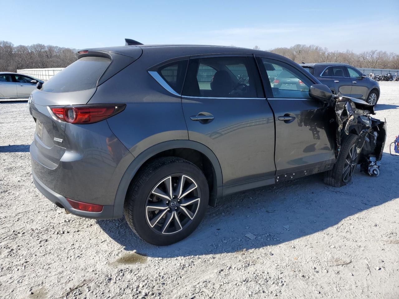 Photo 2 VIN: JM3KFADM0J1341024 - MAZDA CX-5 