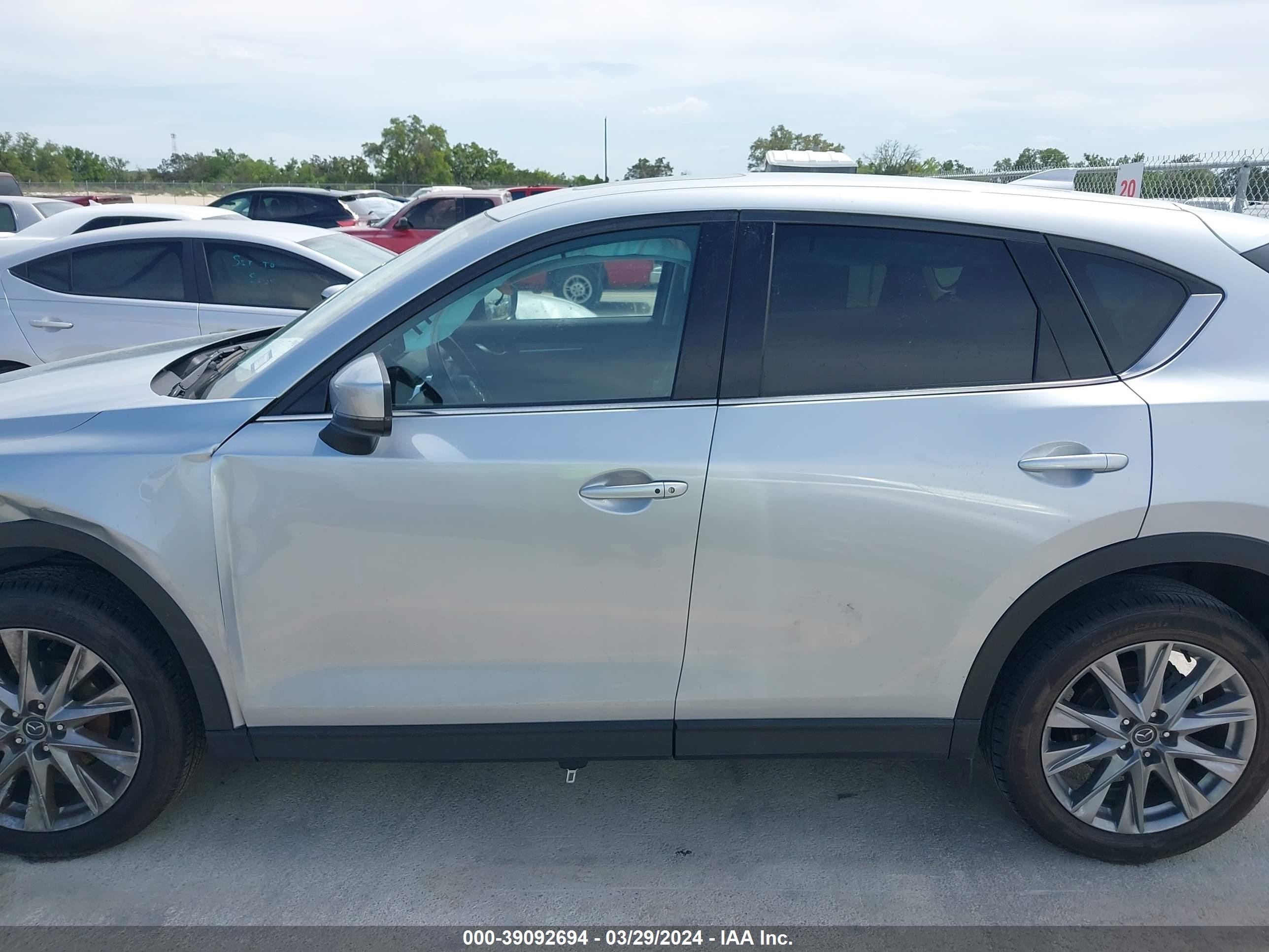 Photo 13 VIN: JM3KFADM0M1317438 - MAZDA CX-5 