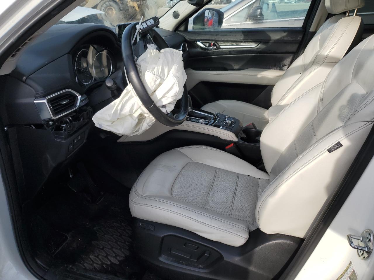 Photo 6 VIN: JM3KFADM1J0317854 - MAZDA CX-5 