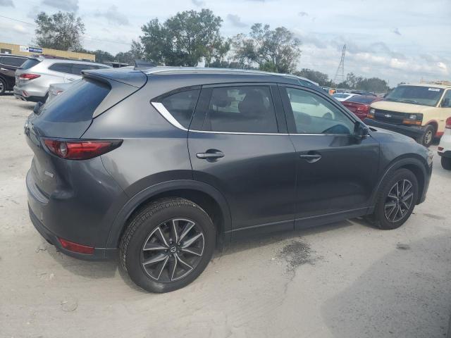 Photo 2 VIN: JM3KFADM1J0321256 - MAZDA CX-5 GRAND 